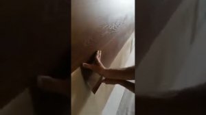 Как устоновим кварц винил на стену