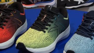 Беговые кроссовки KELME BEAT