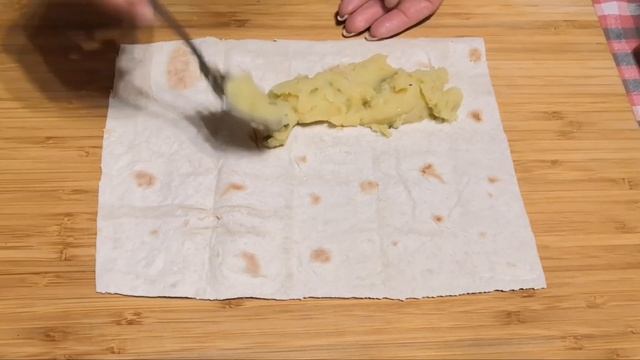 Лаваш с картошкой, в пост.