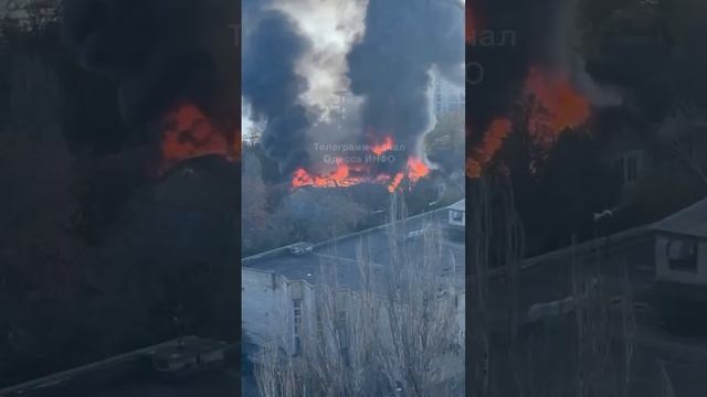 Пожар после попадания Герани на базе наемников под Одессой.