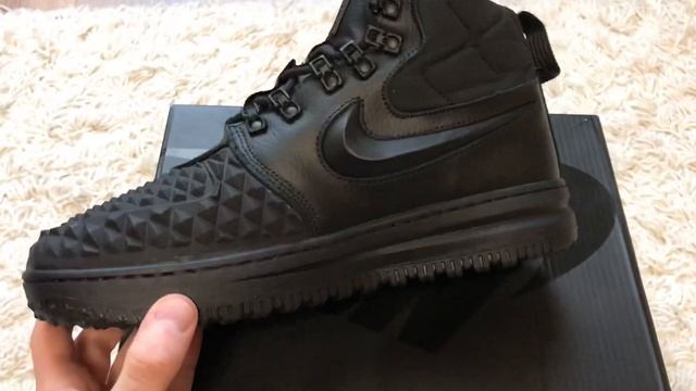 Хороший вариант на зиму Nike Air Force 1 Lunar Dukcboot