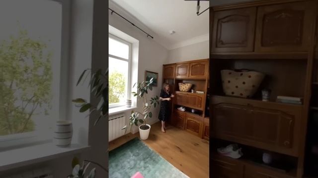 #гостиная#дизайнеринтерьера#дизайнермосква #винтажнаямебель #эклектика #современныйдизайн #сталинка смотреть онлайн