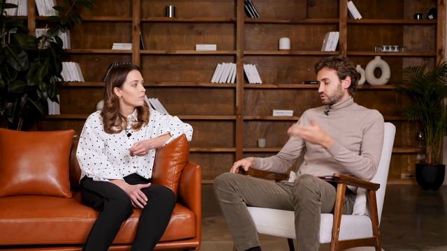 Что такое франшиза? Кто такие франчайзи и франчайзер? Паушальный взнос и роялти. Шиденко Анна.