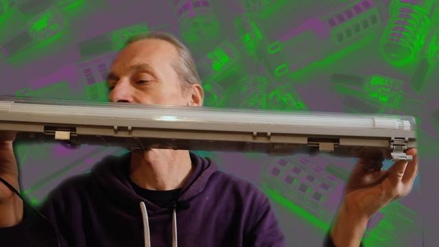 Светильник для мастерской,коридорчика или гаража. смотреть онлайн