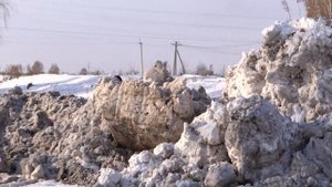 буксировщик толкач с самодельным лыжным модулем