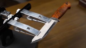 Sharpening a Knife Under the Microscope with TSPROF K03