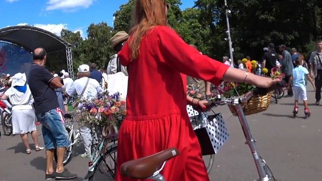 велопарад «Леди на велосипеде» 2017г.