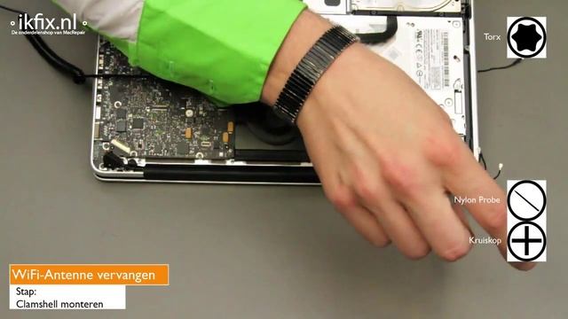 Macbook Pro Unibody 13" 2011 WiFi antenne vervangen смотреть онлайн