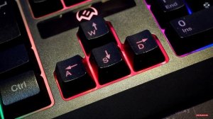 Доступная Игровая RGB Клавиатура SVEN KB-G8400