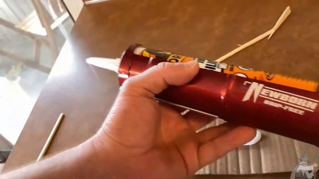  Newborn 930-GTD Drip-Free Smooth Hex Rod Cradle Caulking Gun Review