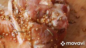 Свиная рулька в рукаве