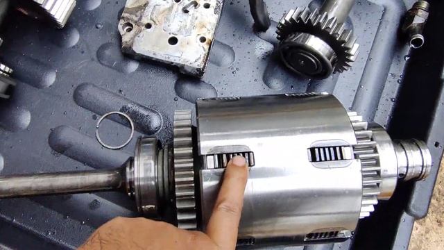 Backhoe POWER SHIFT CASE 580L SERIES 2