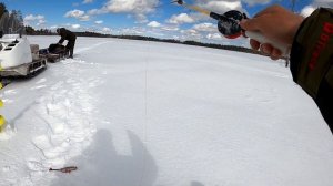 Рыбалка на глухих Карельских озёрах . Зимняя рыбалка в Карелии. Зимняя рыбалка 2022.