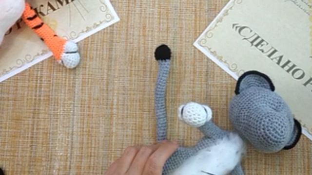 Приваливание мордочки вязаной игрушке часть 1