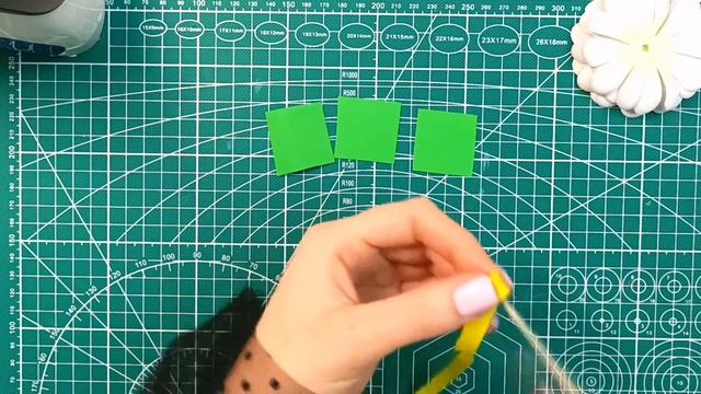 Как сделать РОМАШКУ из фоамирана смотреть онлайн