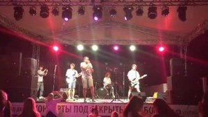 КУХINDI -- Тропикана Женщина (Валерий Меладзе cover)