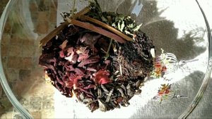 Лапша удон с говядиной и овощами . Мировой закусон ?. В казане , на костре , на природе .