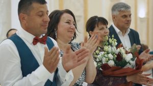 Искренние слова благодарности родителям на свадьбе.