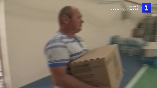 Военные России привезли 150 тонн продуктов в Харьковскую область