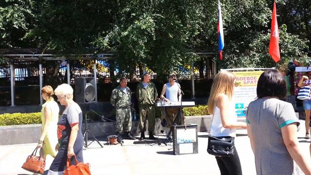 Уличные музыканты Владивостока Офицеры газманов Vladivostok buskers