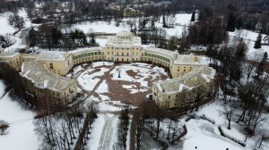 Воздушная прогулка вокруг Павловского дворца