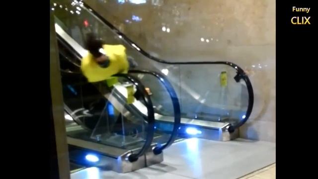 Funny Escalator Fails 2015 [NEW]