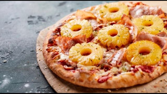 Серега Пират - пицца с ананасами