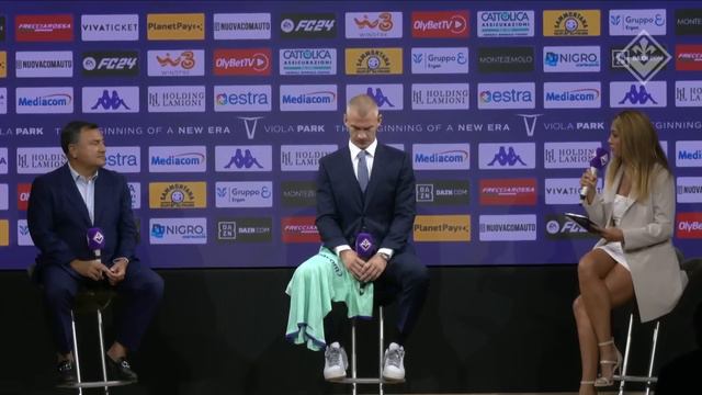 Conosciamo meglio Oliver Christensen смотреть онлайн