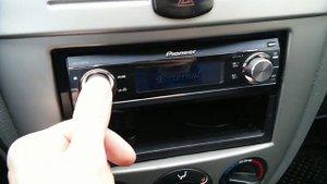 Pioneer DEH P88RSII + CD-UB100+CDXP1270