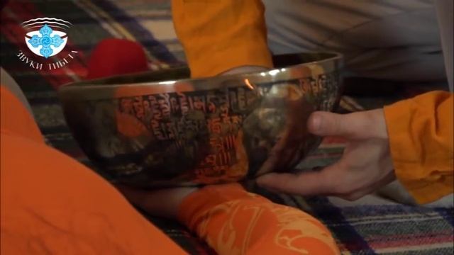 ПОЮЩИЕ ЧАШИ МАССАЖ. ОБУЧАЮЩИЕ ВИДЕО ВИБРОАКУСТИЧЕСКОГО МАССАЖА ПОЮЩИМИ ЧАШАМИ.