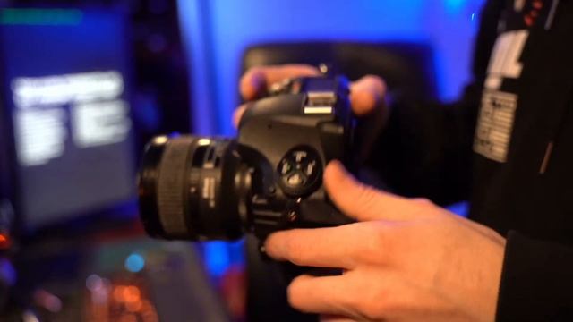 Какую камеру выбрать начинающему фотографу в 2023 году?