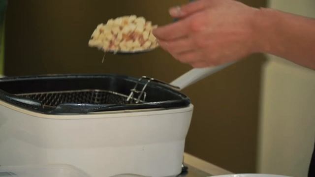 Эксперименты на кухне продолжаются! Смотрим новое видео и записываем рецепт! смотреть онлайн