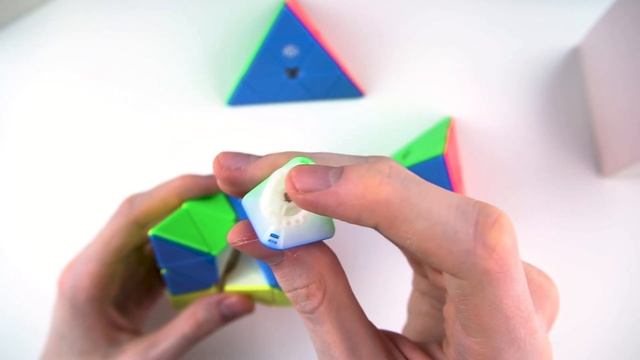 Gan Pyraminx M. Какую версию выбрать? Новый флагман? Обзор от Кубмаркет. смотреть онлайн