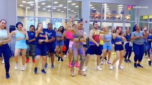 SI ESTA CASA HABLARA - Joel Santos -Bachata l Choreo by Zumba Suzy | Zumba Fitness