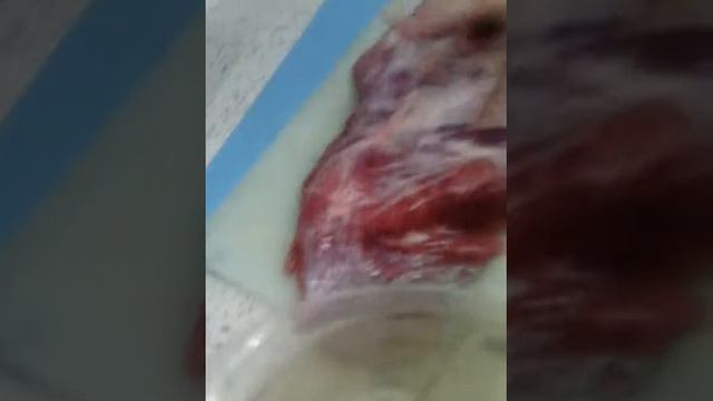 Маша готовит мясо. смотреть онлайн