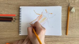 Рисунок цветными карандашами майского жука | Поэтапная срисовка для начинающих