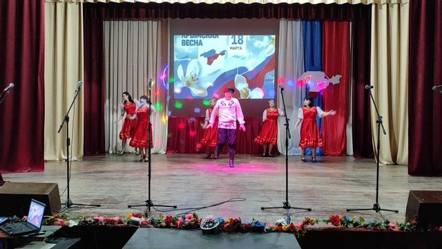 Танцевальный коллектив "Калинка", " Моя Марусечка".