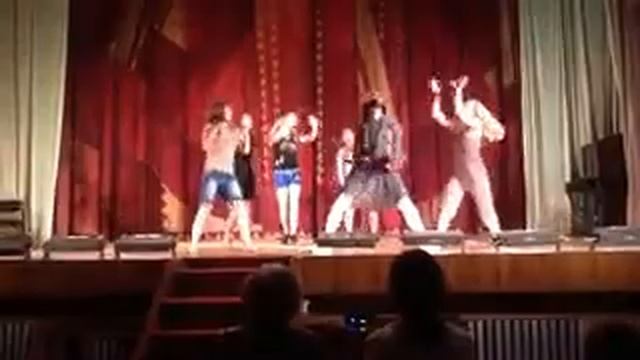 Шишки елки зеленые иголки вожатые 3 смена смотреть онлайн