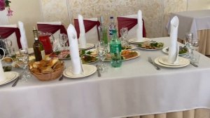 ОДИН ДЕНЬ ИЗ ЖИЗНИ ОФИЦИАНТА В РЕСТОРАНЕ