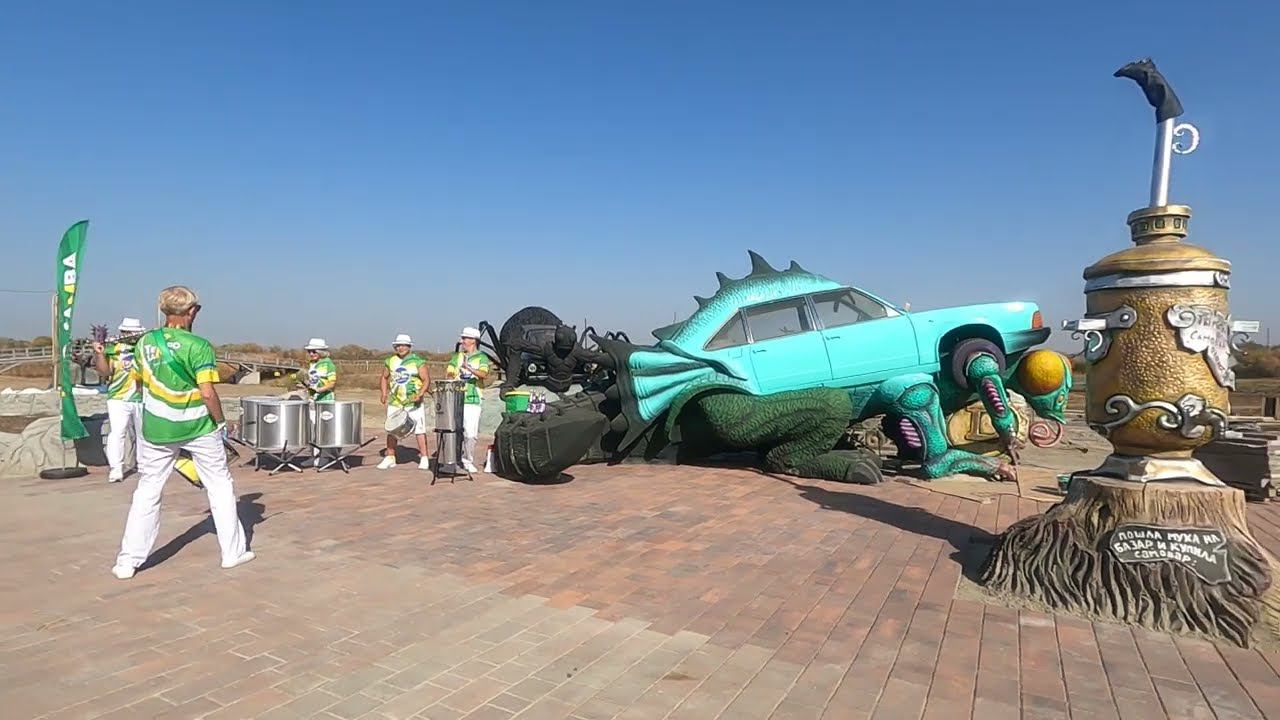 парк Еленовка...музей  скульптур..открытие.