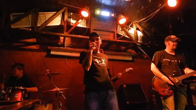 Страна Идиотов "Черное прекрасное" смотреть онлайн