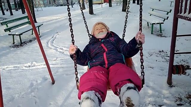 Жила была бабка у самой речки смотреть онлайн