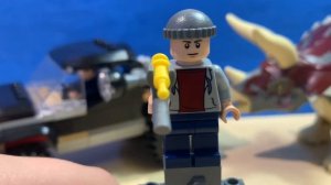 Годнота из Юрского Периода! Обзор на Lego Jurassic World «Нападение Трицератопса»
