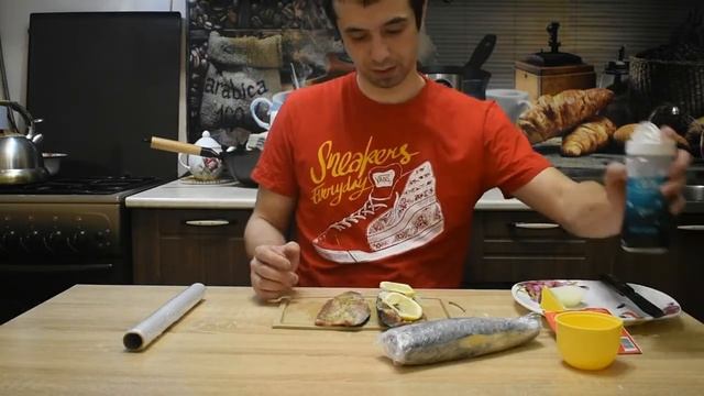 МАЛОСОЛЬНАЯ СКУМБРИЯ. Рецепт из скумбрии.