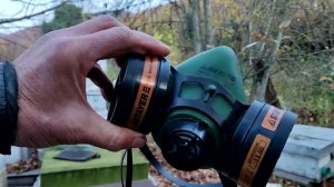 Сегодня на пасеке. 6 ноября 2022г. Обработка сублиматором щавелевой кислоты.