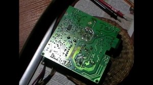 Монитор Acer AL1914 не включается после грозы. Ремонт.