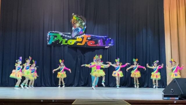 хореографическая композиция «Петушки и курочки» смотреть онлайн