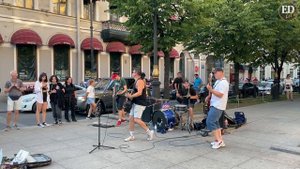 Сектор газа - Пора домой в исполнении уличных музыкантов: группа Visconti, Санкт-Петербург (2021)