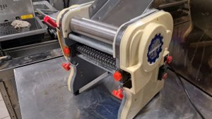 Тестораскатка лапшерезка