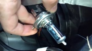 Honda CRV How To Replace Headlight 2004 CR-V
